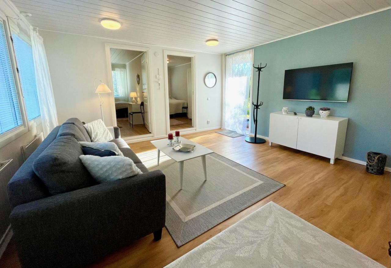 Cozy Renovated House With A Lot Of Parking Space. Haparanda  Bagian luar foto